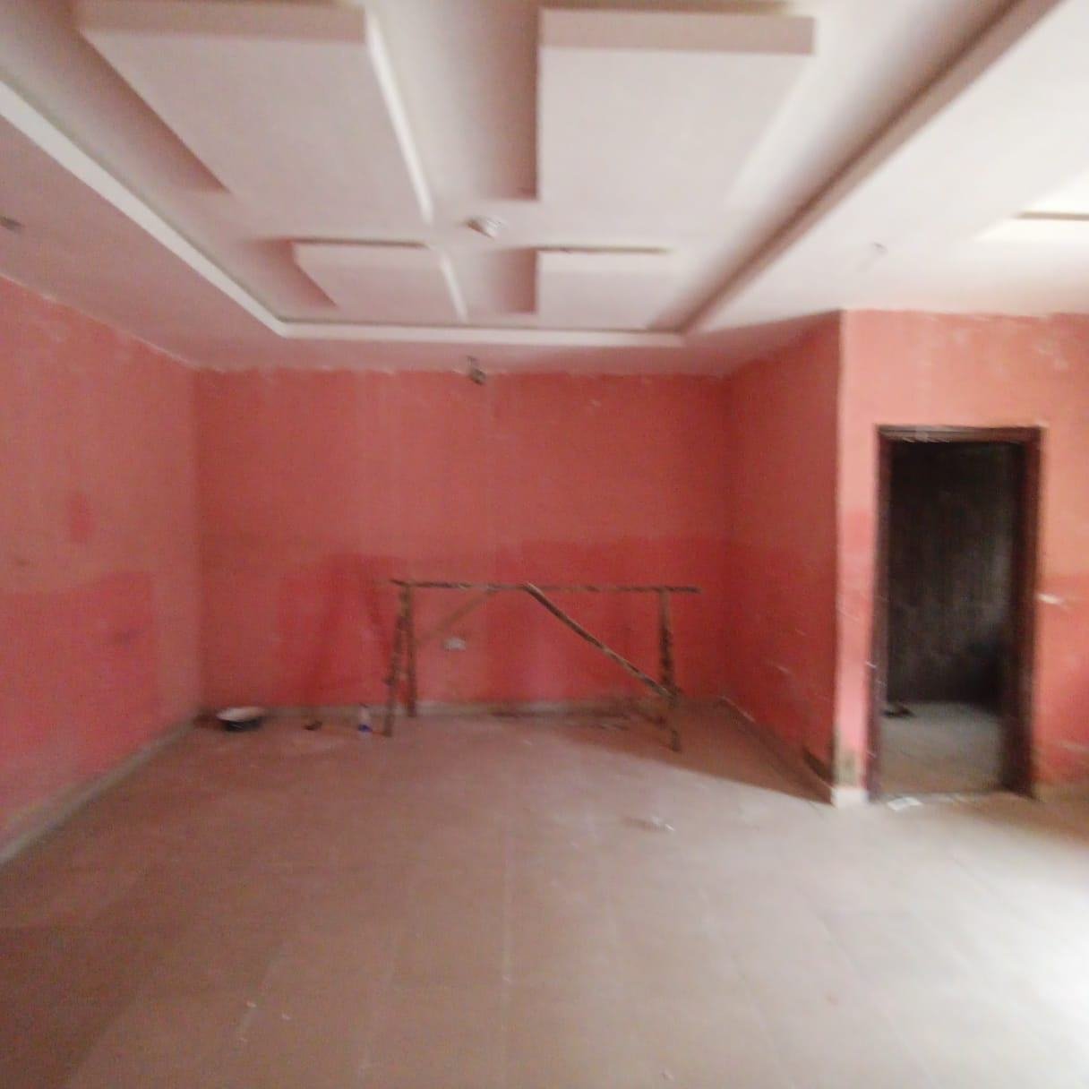 Renovated POP 2 Bedroom Flat with Wide Living Room for Rent at Orimerummu, Asese property image